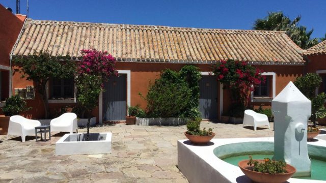 cortijo pozuelo tarifa